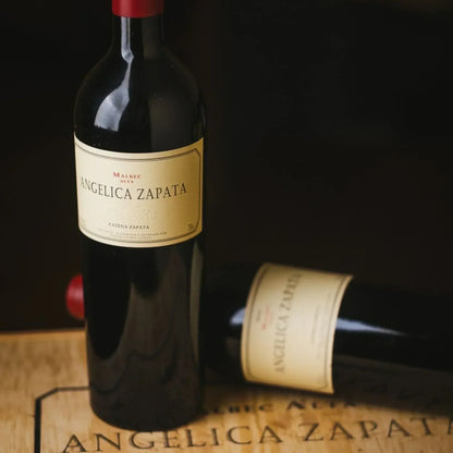 Kit 4 Vinhos Angélica Zapata Malbec Alta Caixa de Madeira