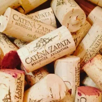 Kit 4 Vinhos Angélica Zapata Malbec Alta Caixa de Madeira